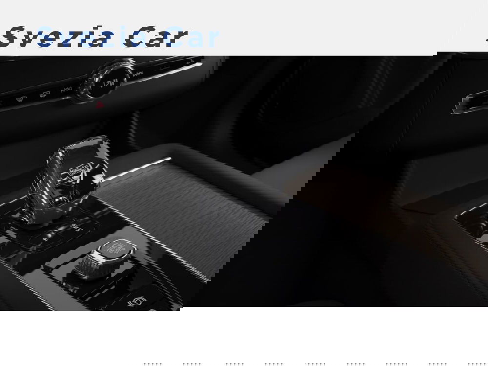 Volvo XC90 nuova a Milano (10)