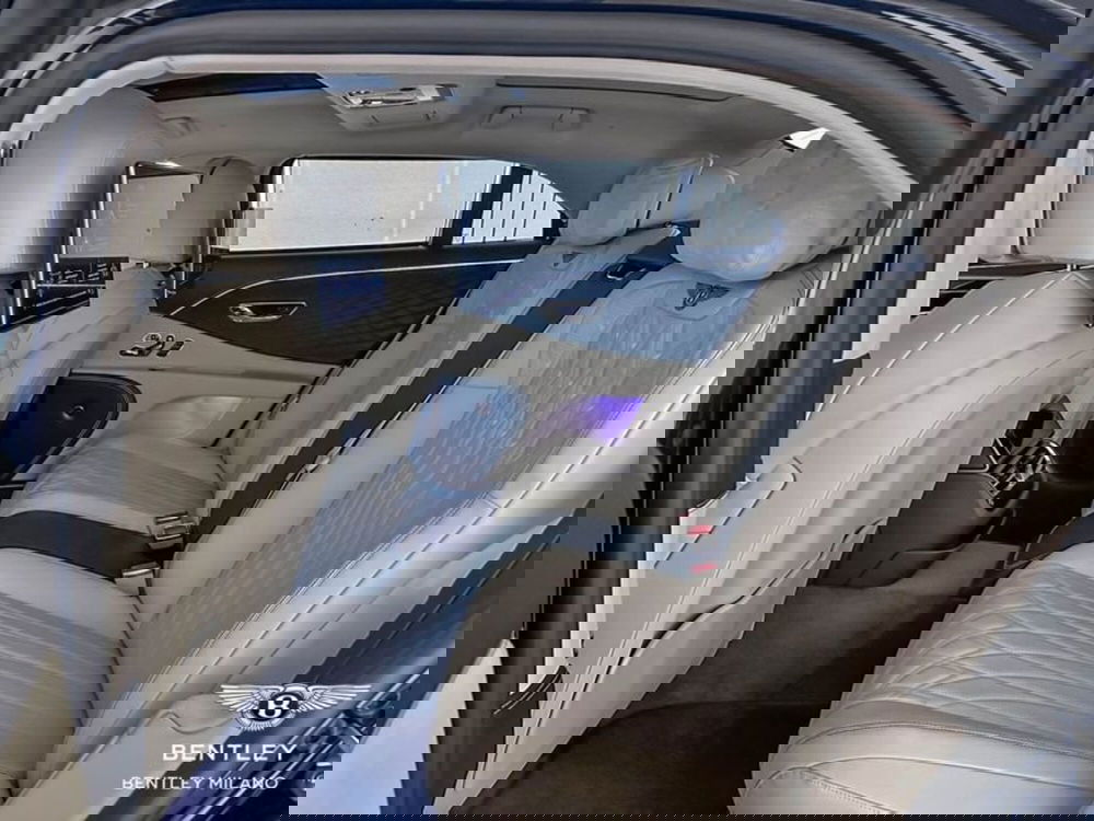 Bentley Flying Spur nuova a Milano (13)