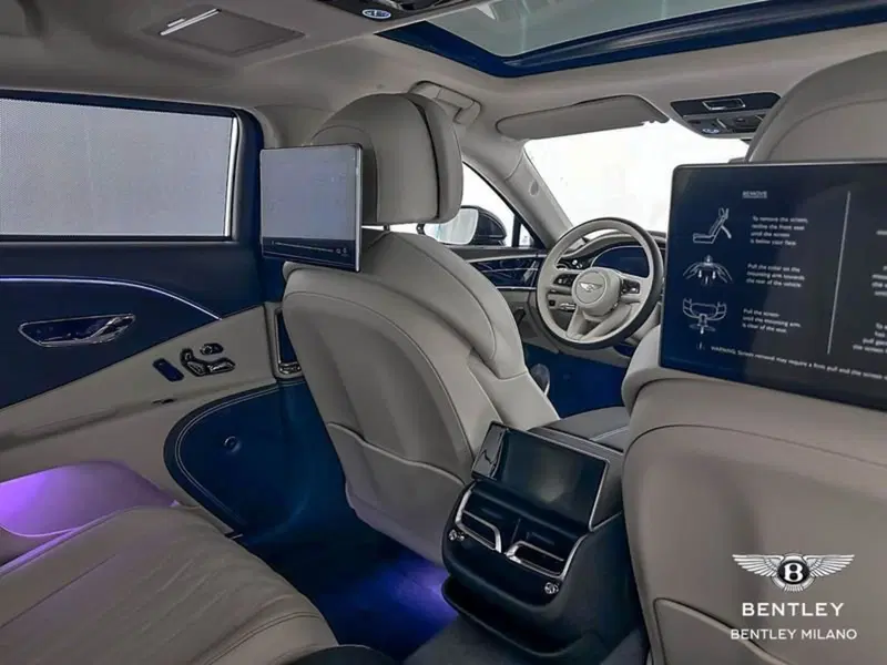 Bentley Flying Spur nuova a Milano (14)