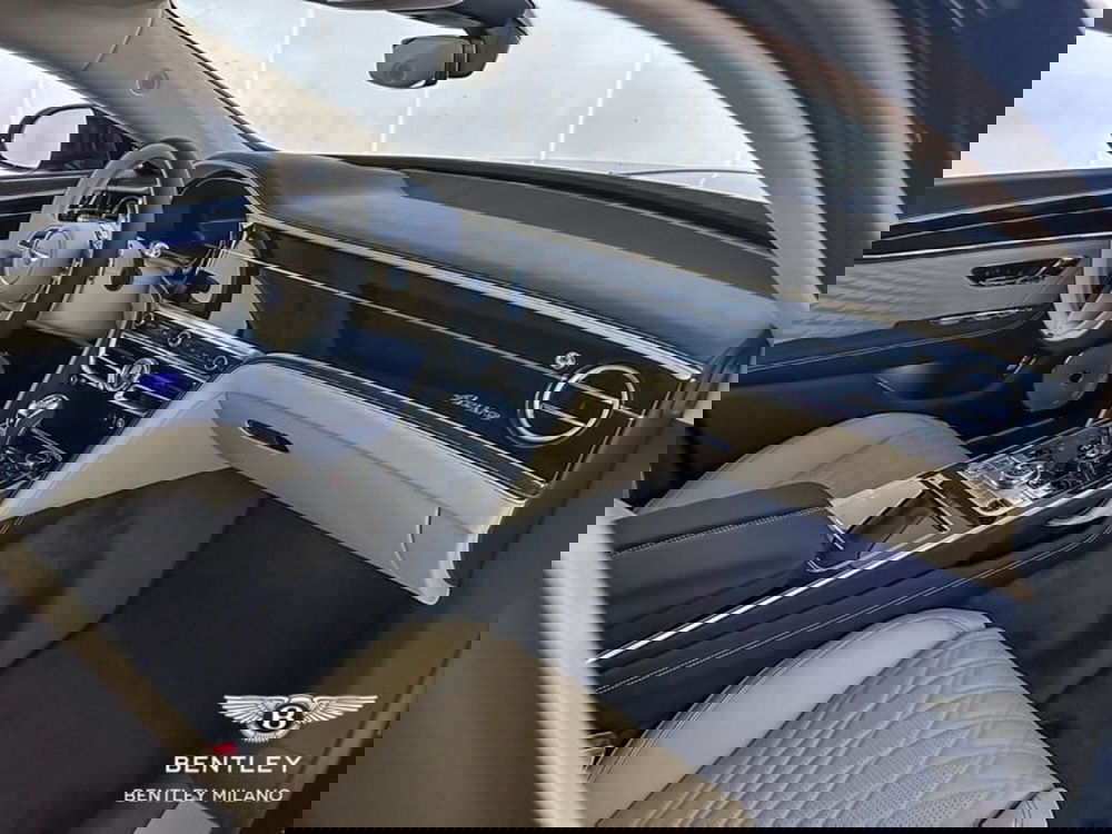 Bentley Flying Spur nuova a Milano (15)