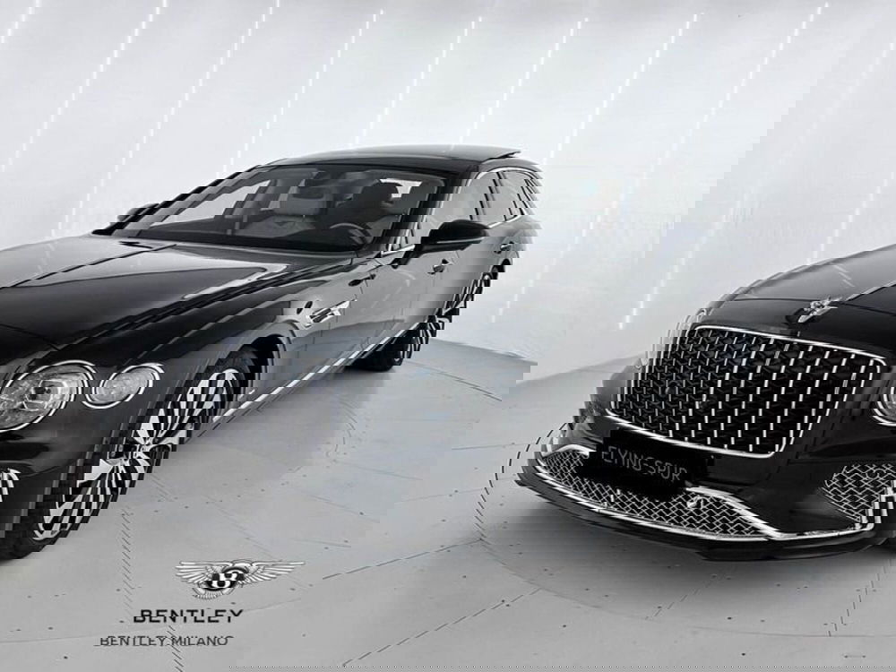 Bentley Flying Spur nuova a Milano (3)
