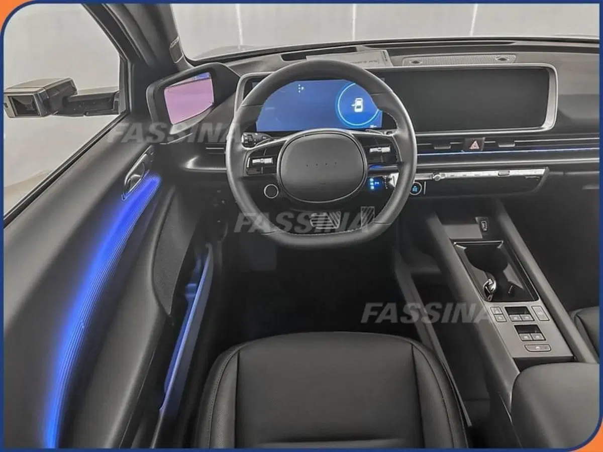 Hyundai Ioniq 6 nuova a Milano (10)