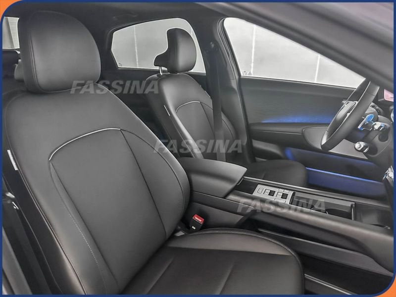 Hyundai Ioniq 6 nuova a Milano (14)