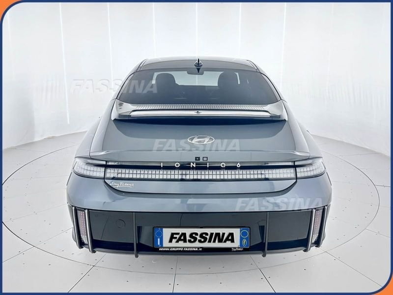 Hyundai Ioniq 6 nuova a Milano (5)
