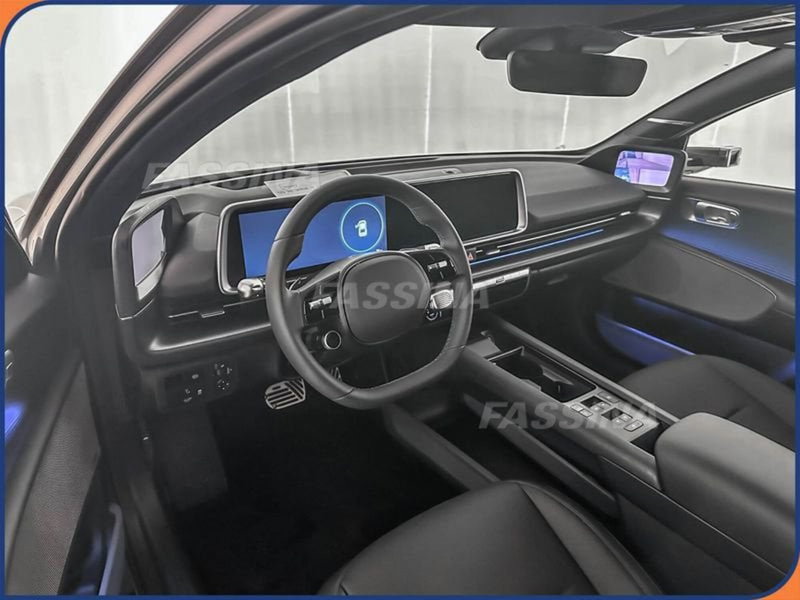 Hyundai Ioniq 6 nuova a Milano (9)