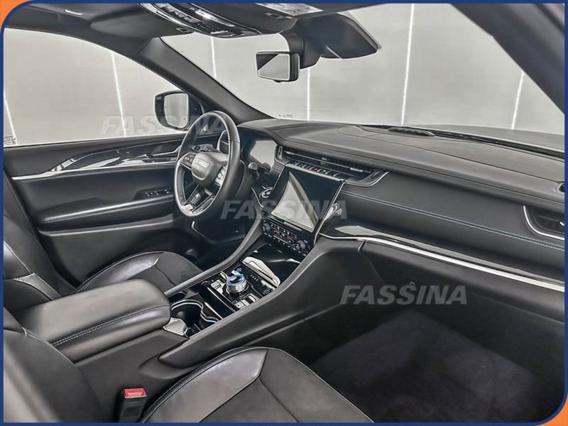 Jeep Grand Cherokee usata a Milano (13)