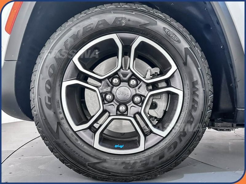 Jeep Grand Cherokee usata a Milano (7)