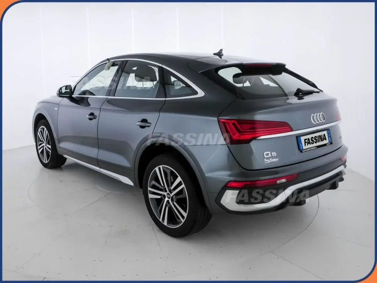Audi Q5 Sportback usata a Milano (4)