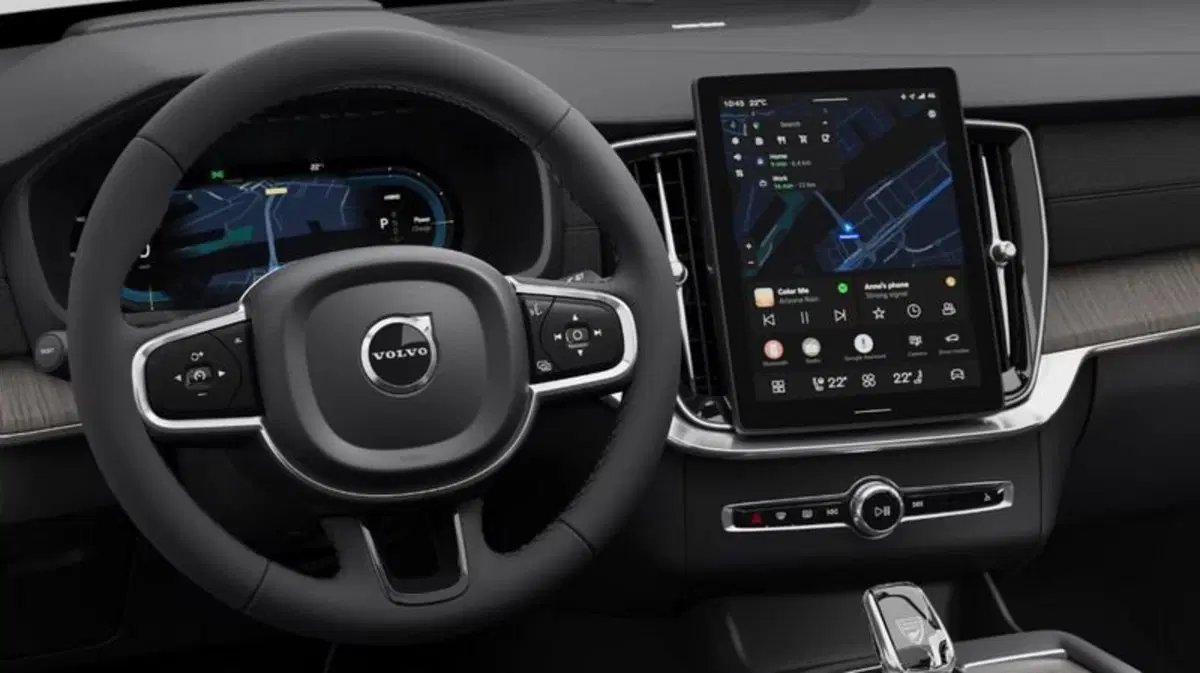 Volvo XC90 nuova a Milano (12)