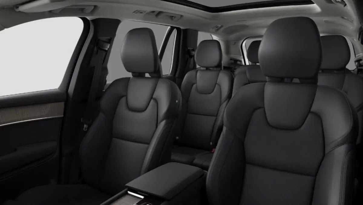 Volvo XC90 nuova a Milano (13)