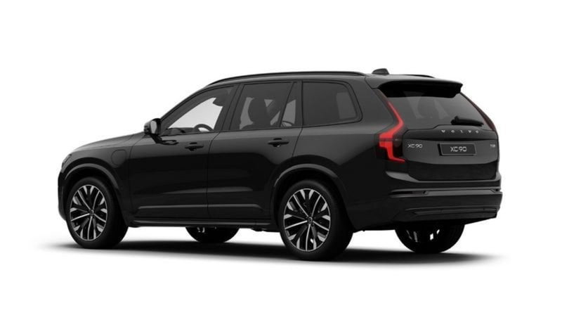 Volvo XC90 nuova a Milano (2)