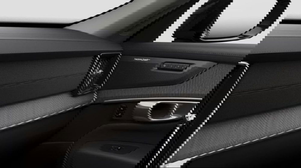 Volvo XC90 nuova a Milano (9)