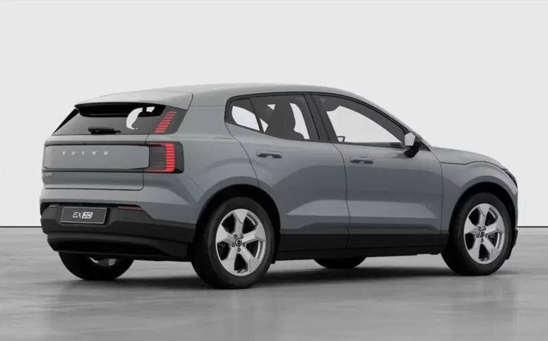 Volvo EX30 nuova a Milano (5)