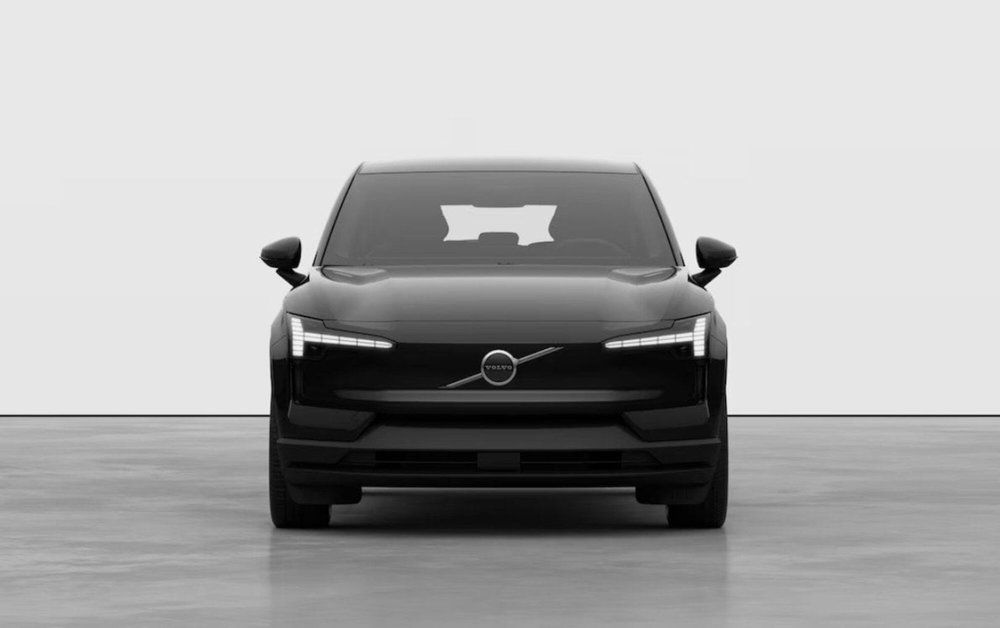 Volvo EX30 nuova a Milano (7)