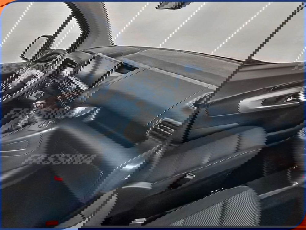 Fiat Doblò nuova a Milano (12)