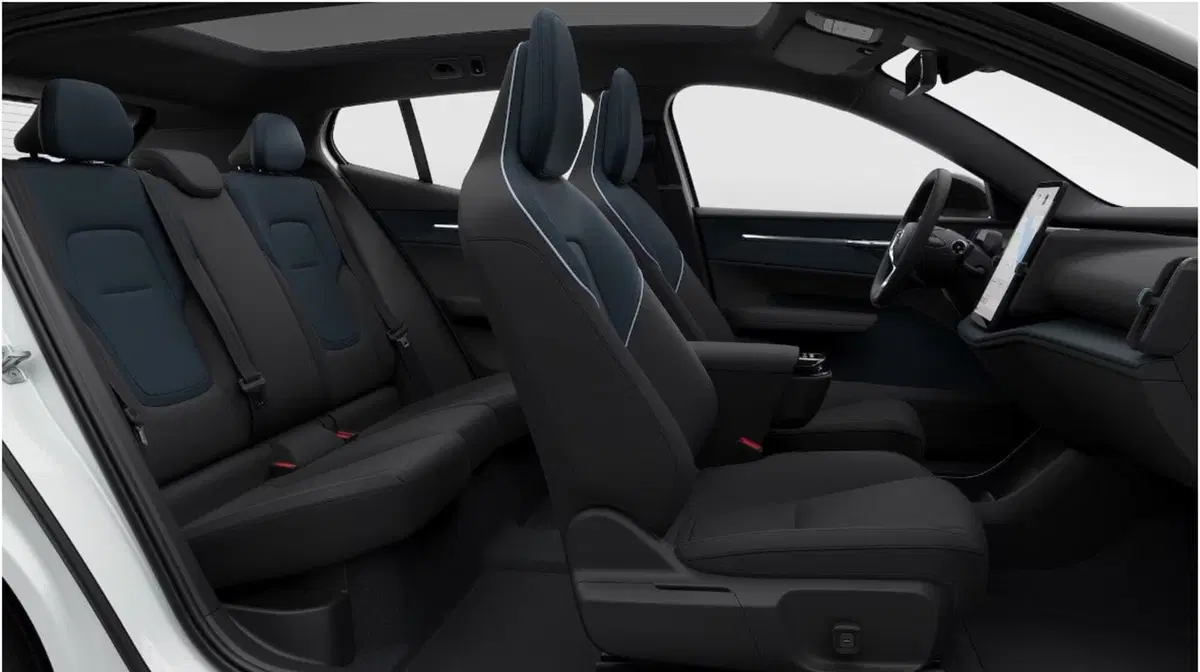Volvo EX30 nuova a Milano (13)