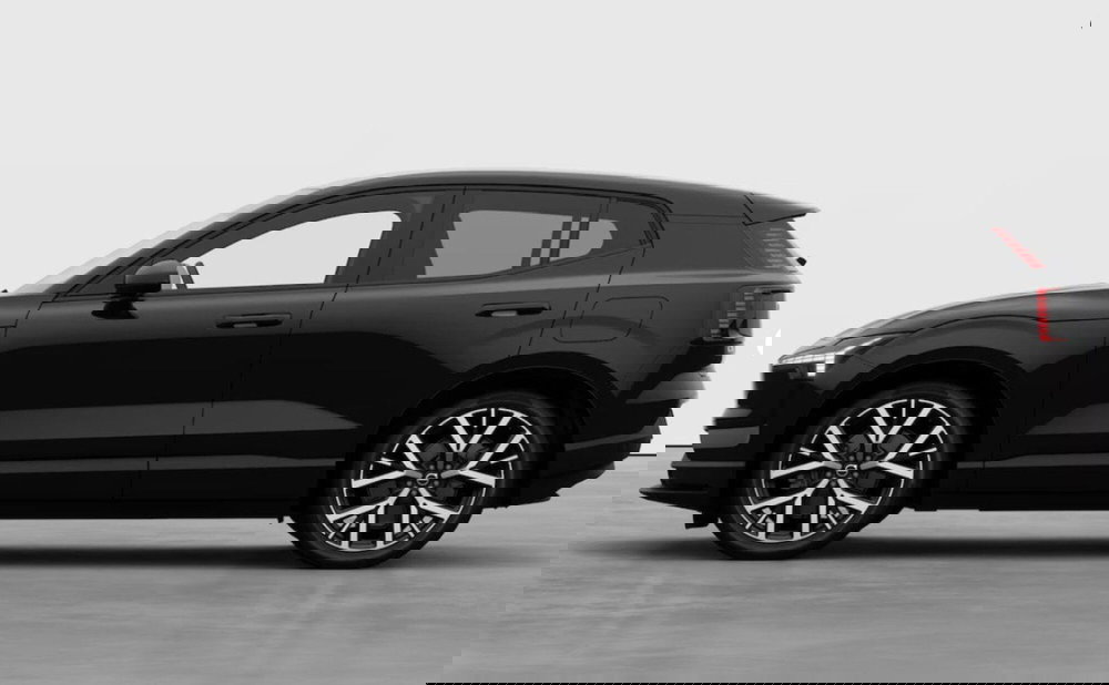 Volvo EX30 nuova a Milano (2)