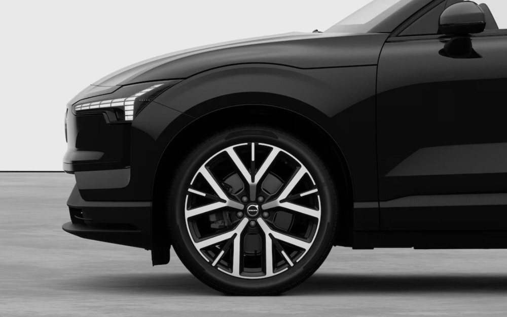 Volvo EX30 nuova a Milano (8)