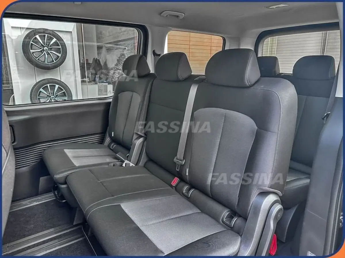 Hyundai Staria nuova a Milano (10)