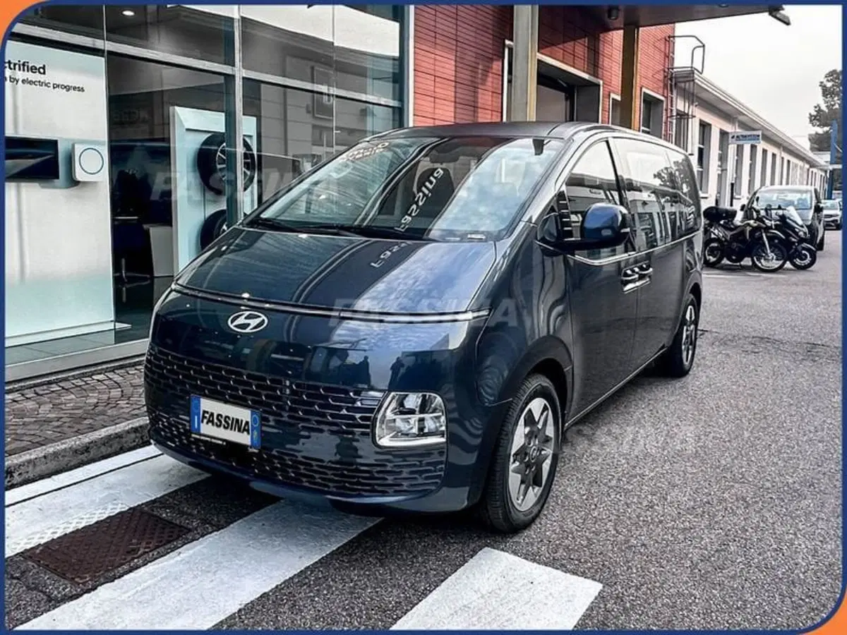 Hyundai Staria nuova a Milano (3)