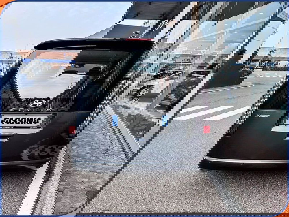 Hyundai Staria nuova a Milano (5)