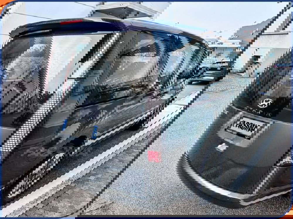 Hyundai Staria nuova a Milano (6)