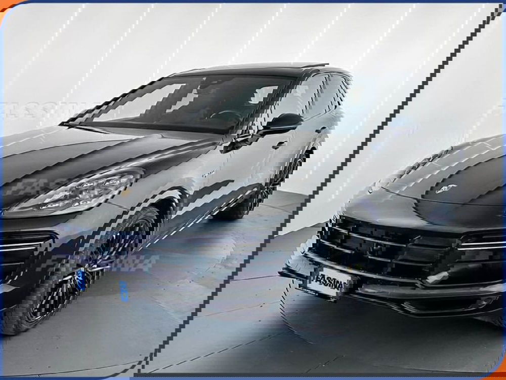 Porsche Cayenne Coupé usata a Milano (3)