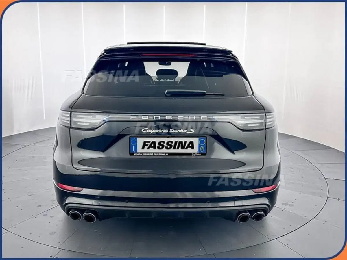 Porsche Cayenne Coupé usata a Milano (5)