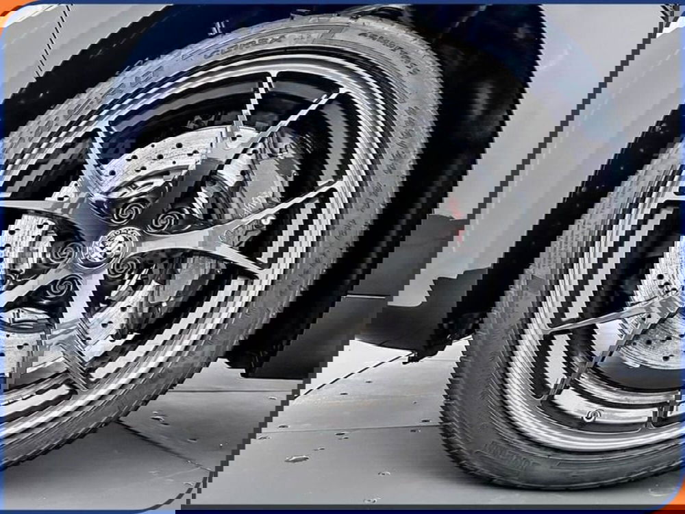 Alfa Romeo Giulia nuova a Milano (7)