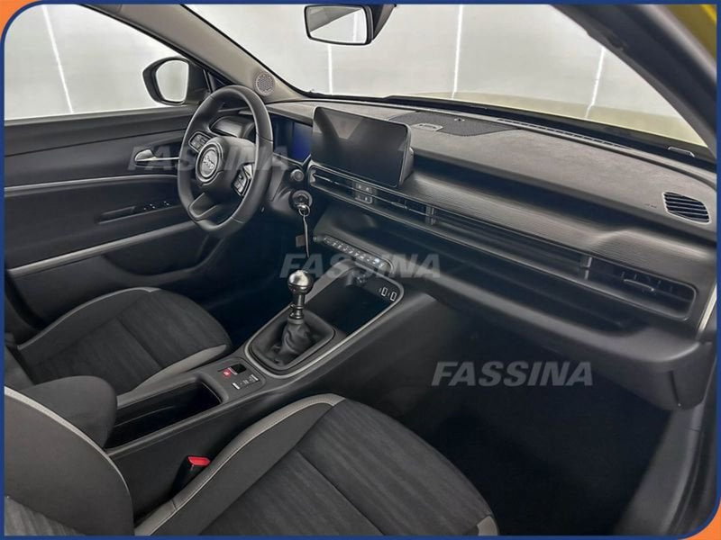 Jeep Avenger nuova a Milano (12)
