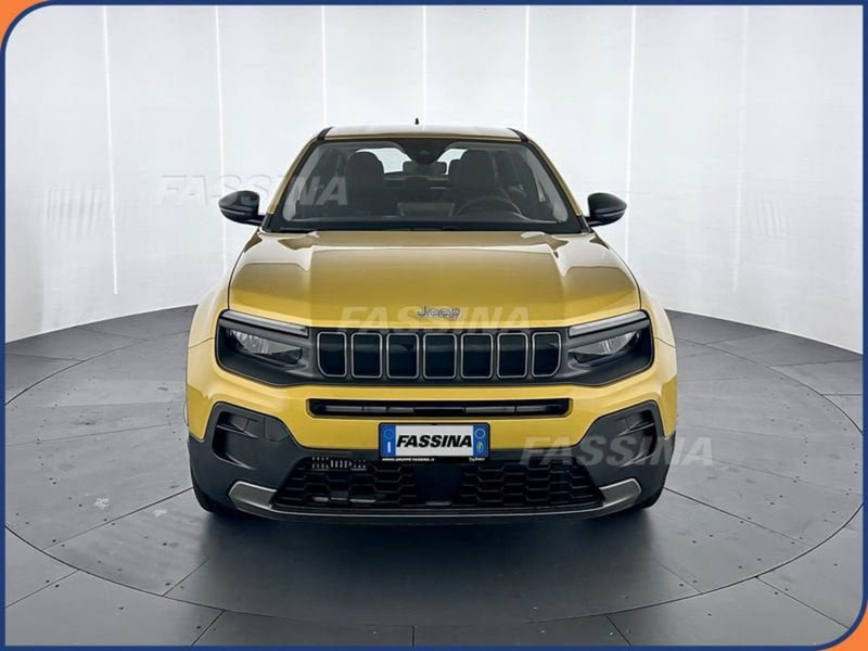 Jeep Avenger nuova a Milano (2)