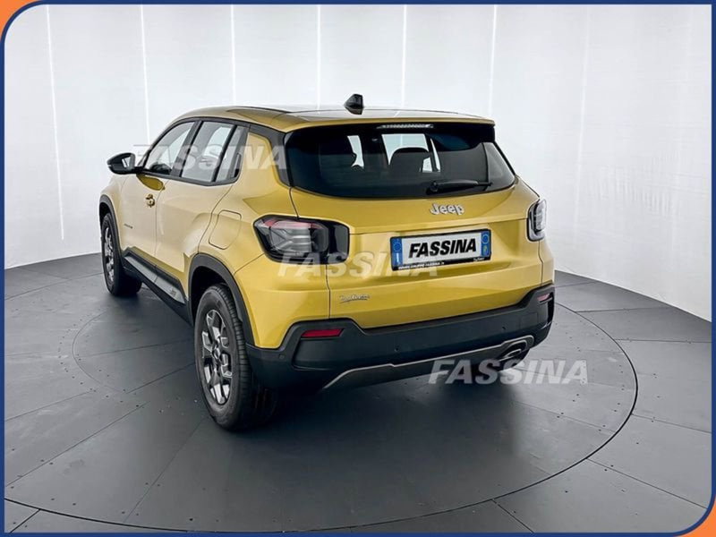 Jeep Avenger nuova a Milano (4)