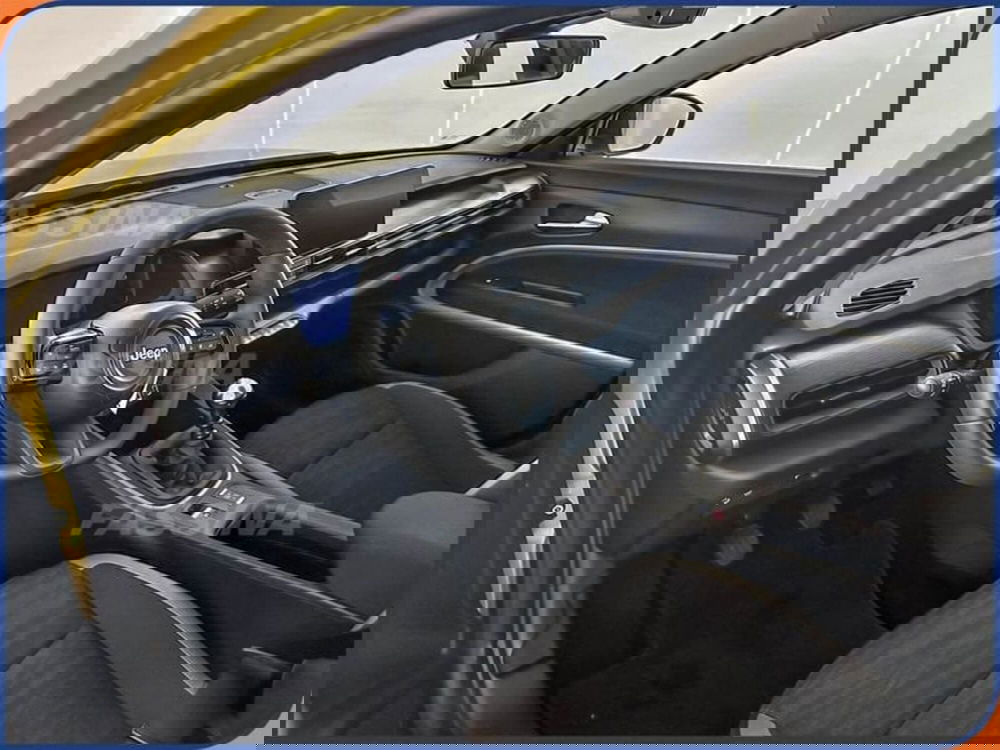 Jeep Avenger nuova a Milano (9)