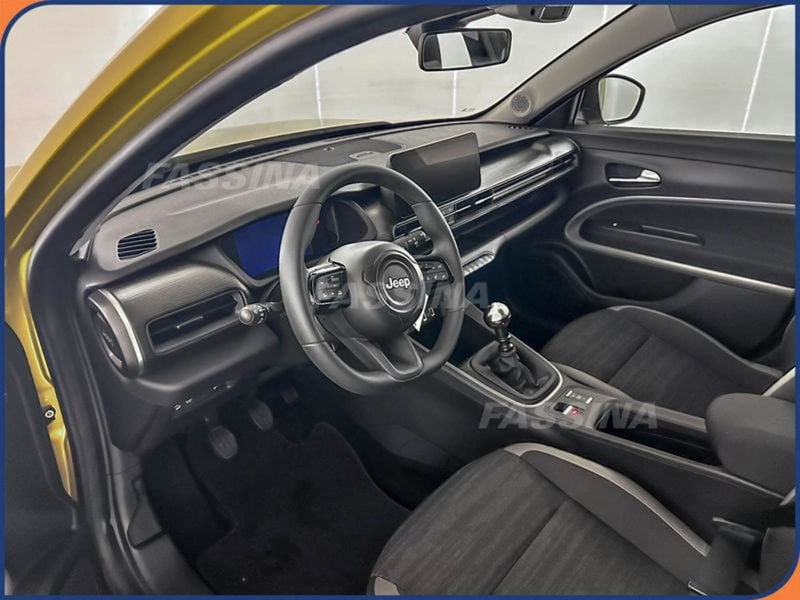 Jeep Avenger nuova a Milano (9)