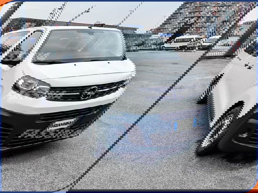 Opel Vivaro Furgone nuova a Milano