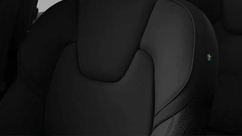 Volvo XC60 nuova a Milano (13)