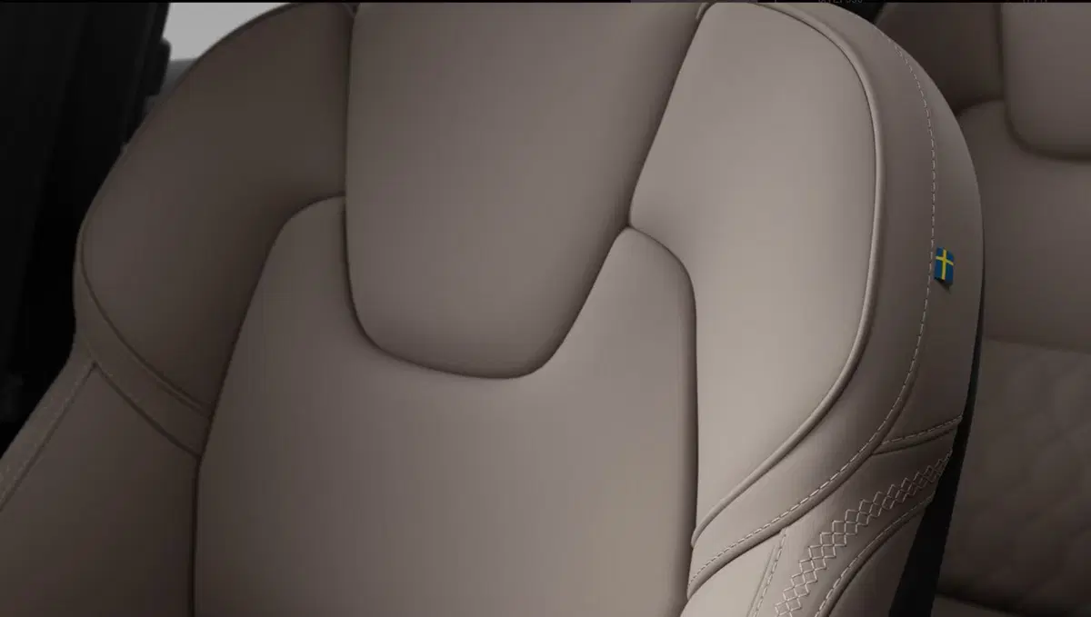Volvo XC60 nuova a Milano (8)