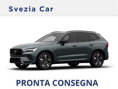 Volvo XC60 B5 AWD automatico Ultimate Dark nuova a Milano