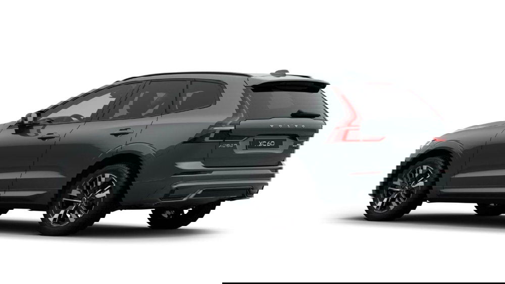 Volvo XC60 nuova a Milano (2)