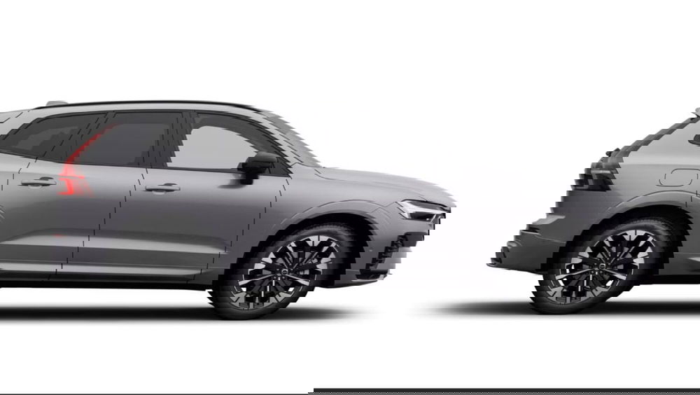 Volvo XC60 nuova a Milano (2)