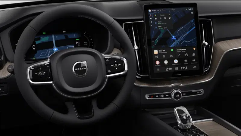Volvo XC60 nuova a Milano (9)