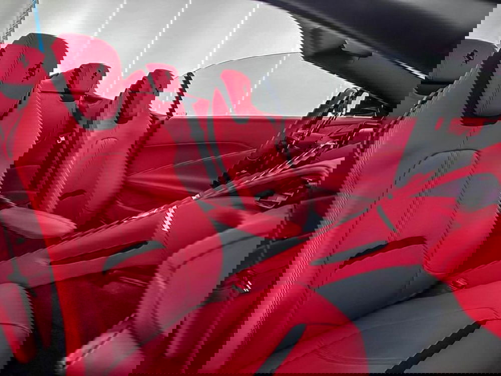 Ferrari Roma Spider usata a Milano (19)