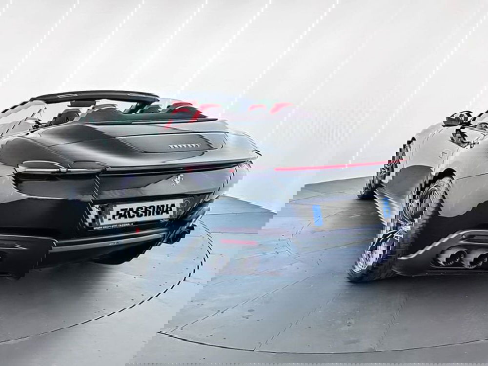 Ferrari Roma Spider usata a Milano (7)