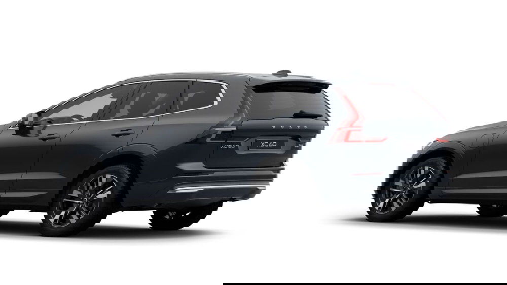 Volvo XC60 nuova a Milano (2)