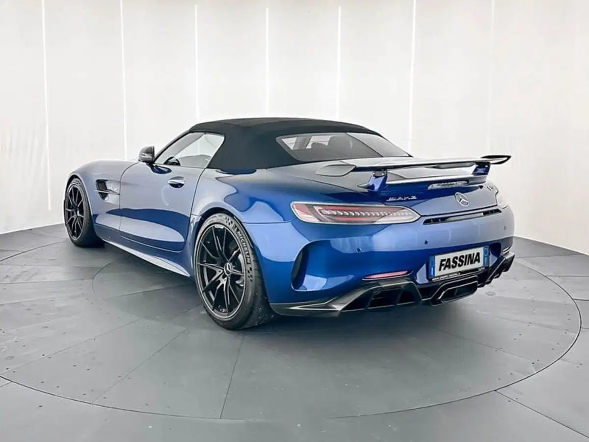 Mercedes-Benz AMG GT R usata a Milano (7)