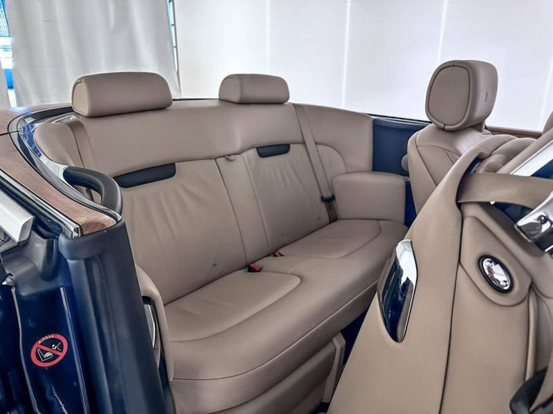 Rolls Royce Phantom usata a Milano (13)