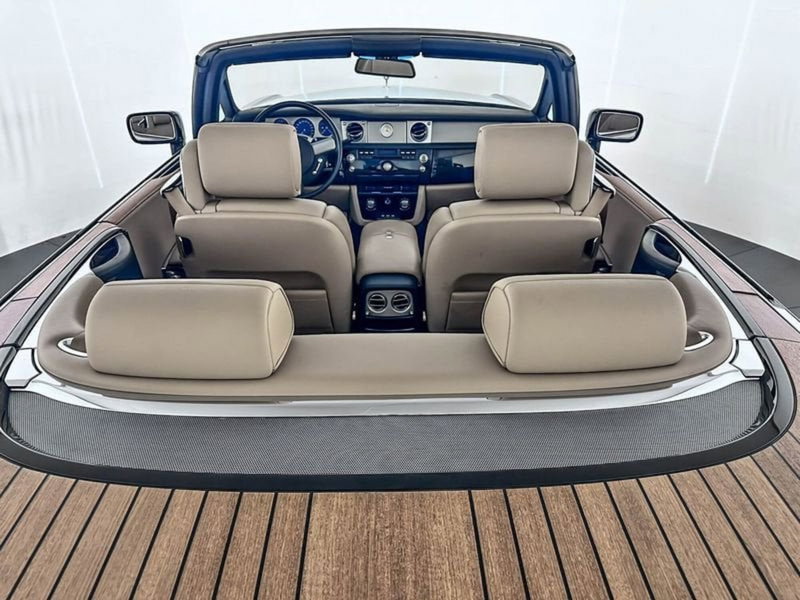Rolls Royce Phantom usata a Milano (16)
