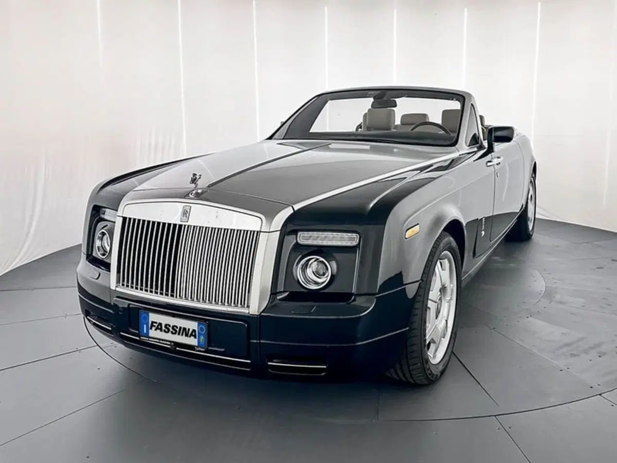 Rolls Royce Phantom usata a Milano (4)
