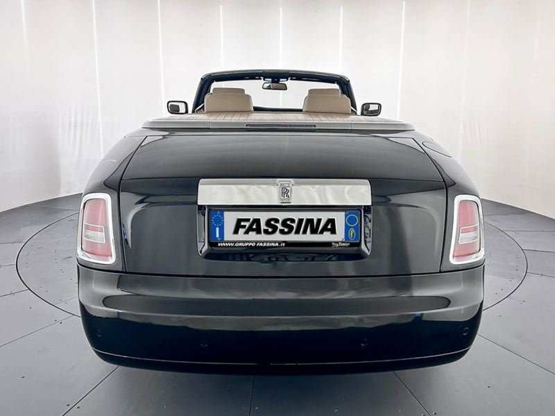 Rolls Royce Phantom usata a Milano (7)