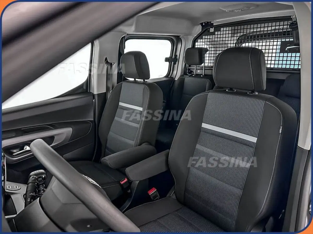 Fiat Doblò nuova a Milano (8)